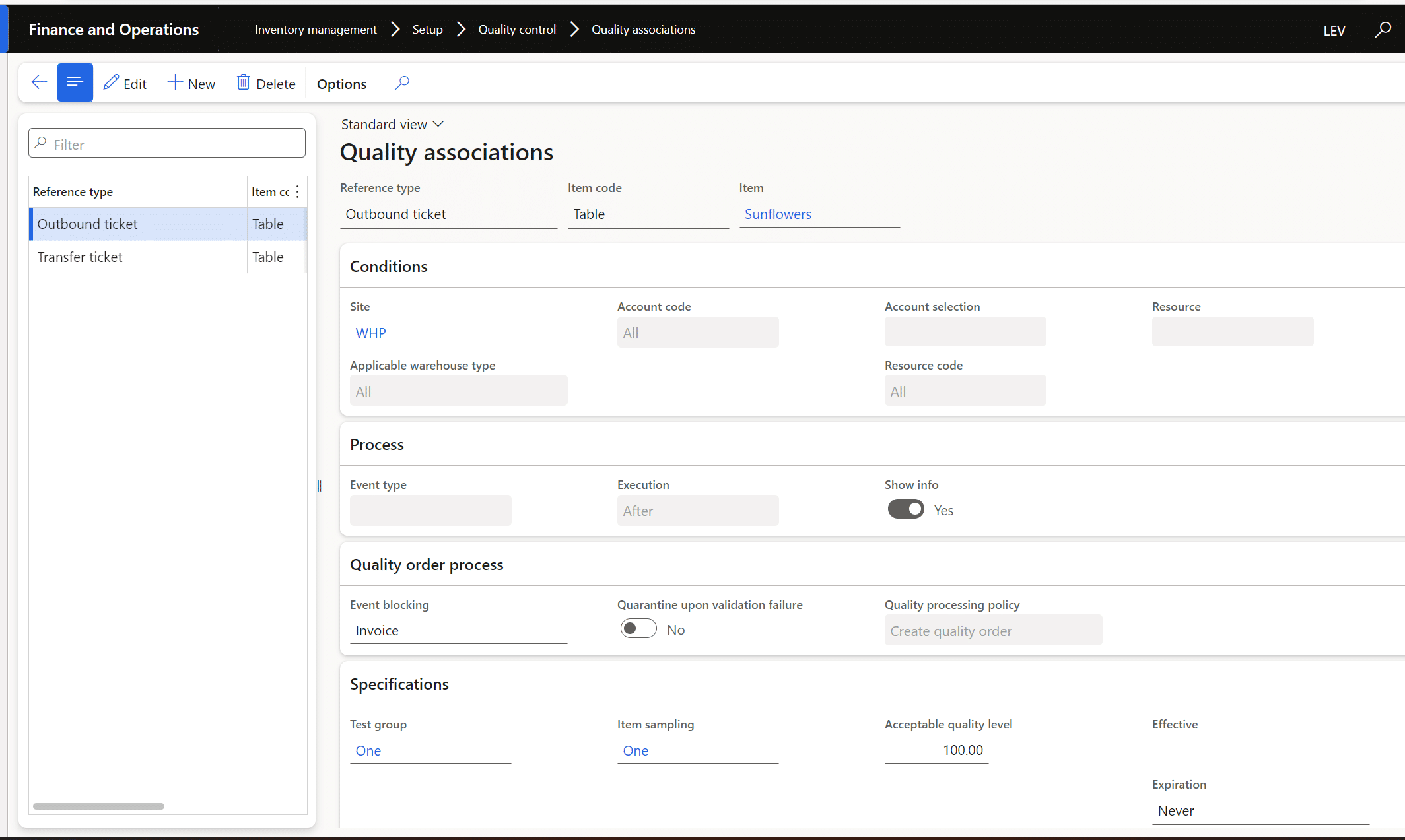 Screenshot of quality associations for an outbound ticket in D365 Finance and Operations